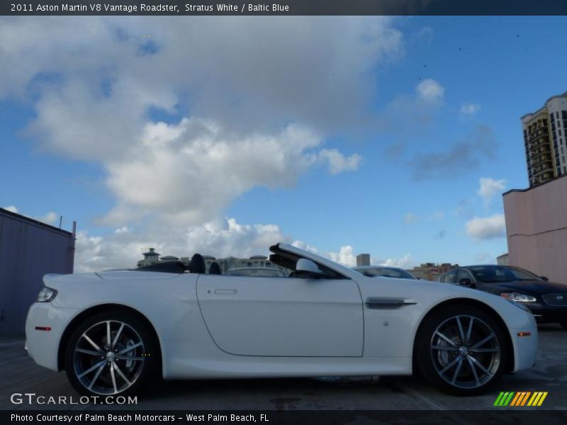 Stratus White / Baltic Blue 2011 Aston Martin V8 Vantage Roadster