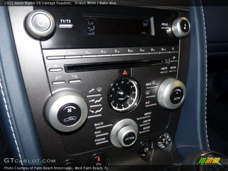 Controls of 2011 V8 Vantage Roadster