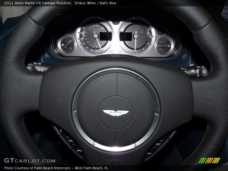  2011 V8 Vantage Roadster Steering Wheel