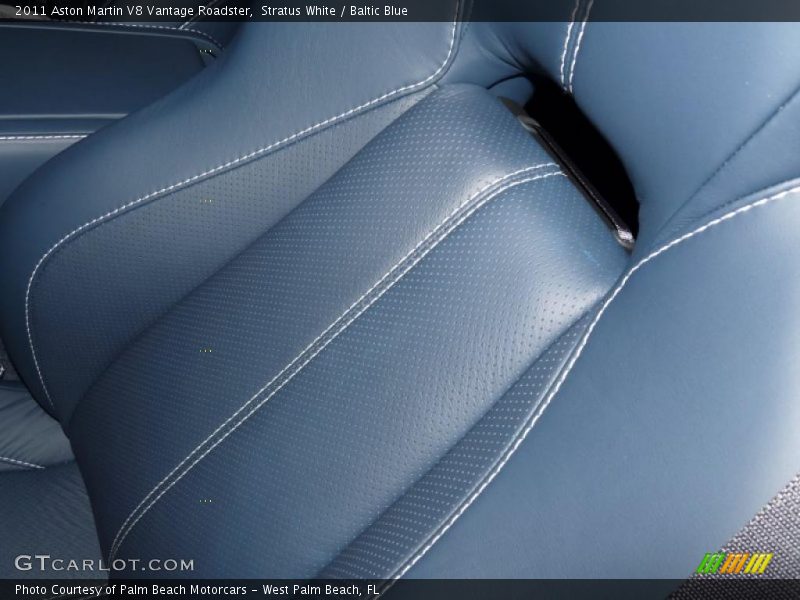  2011 V8 Vantage Roadster Baltic Blue Interior