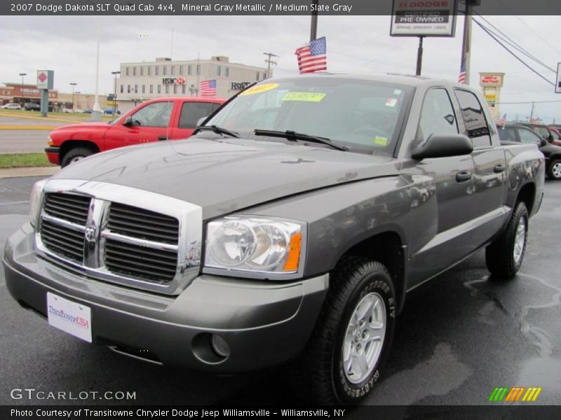 Mineral Gray Metallic / Medium Slate Gray 2007 Dodge Dakota SLT Quad Cab 4x4