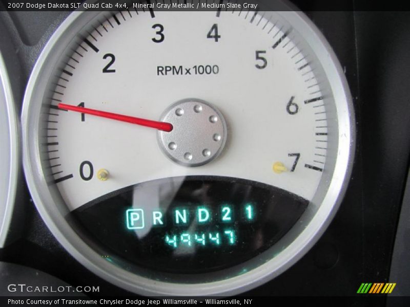 Mineral Gray Metallic / Medium Slate Gray 2007 Dodge Dakota SLT Quad Cab 4x4