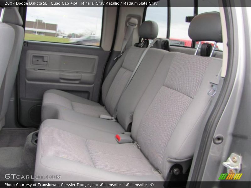 Mineral Gray Metallic / Medium Slate Gray 2007 Dodge Dakota SLT Quad Cab 4x4