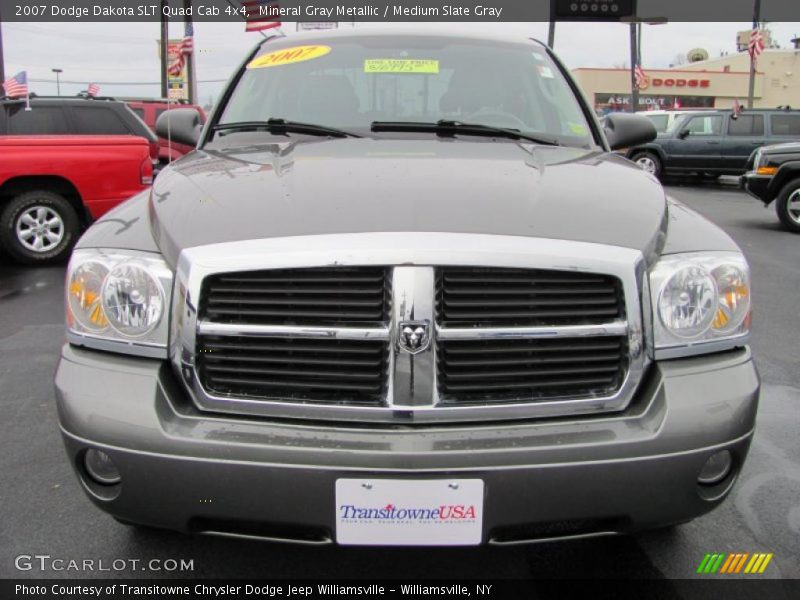 Mineral Gray Metallic / Medium Slate Gray 2007 Dodge Dakota SLT Quad Cab 4x4