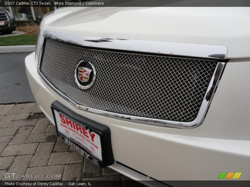White Diamond / Cashmere 2007 Cadillac CTS Sedan