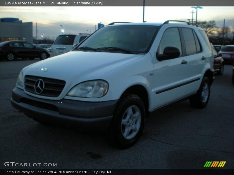 Polar White / Grey 1999 Mercedes-Benz ML 320 4Matic