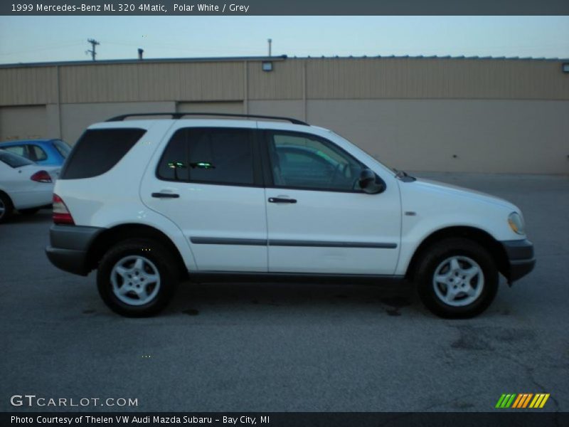 Polar White / Grey 1999 Mercedes-Benz ML 320 4Matic