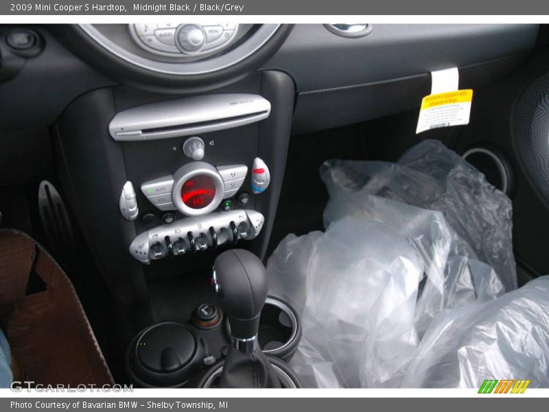 Midnight Black / Black/Grey 2009 Mini Cooper S Hardtop