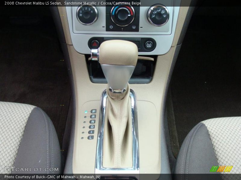 Sandstone Metallic / Cocoa/Cashmere Beige 2008 Chevrolet Malibu LS Sedan