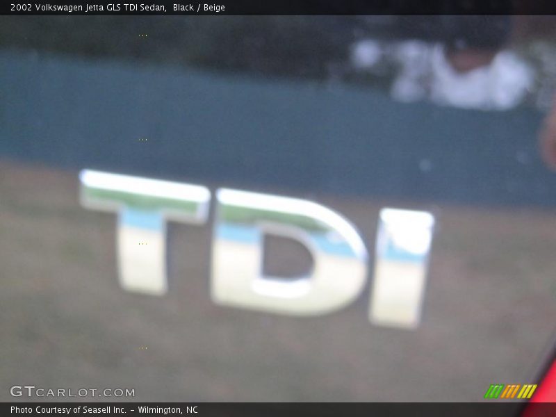 Black / Beige 2002 Volkswagen Jetta GLS TDI Sedan