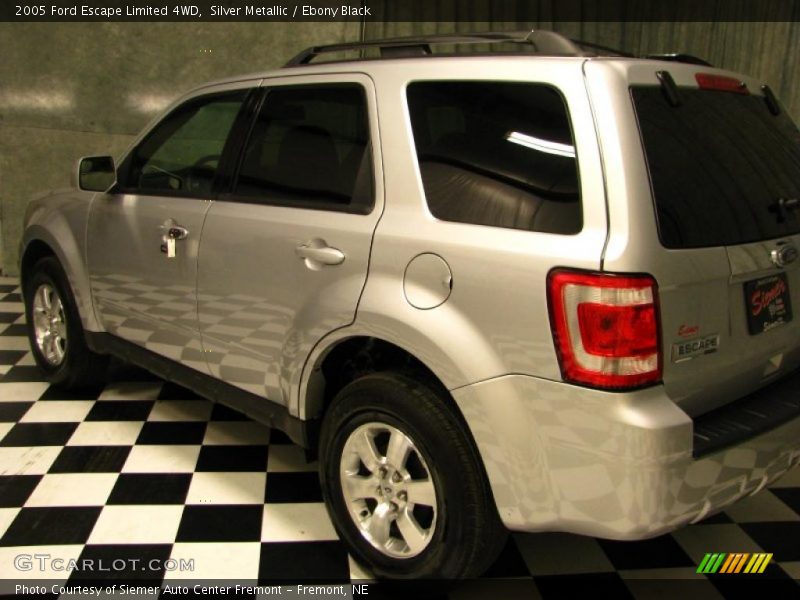Silver Metallic / Ebony Black 2005 Ford Escape Limited 4WD