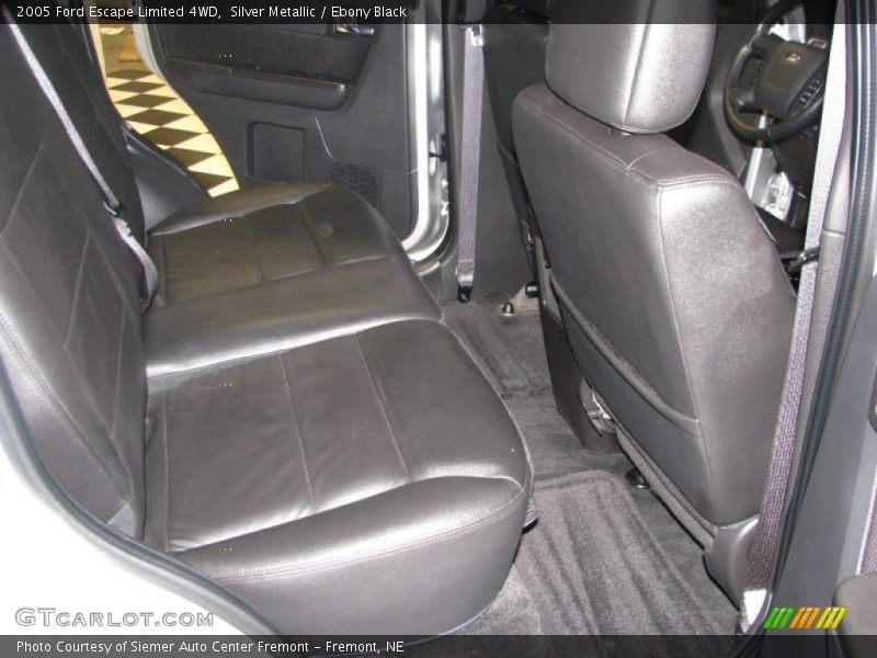 Silver Metallic / Ebony Black 2005 Ford Escape Limited 4WD
