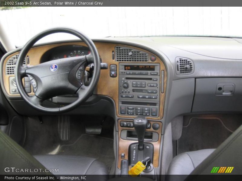 Dashboard of 2002 9-5 Arc Sedan