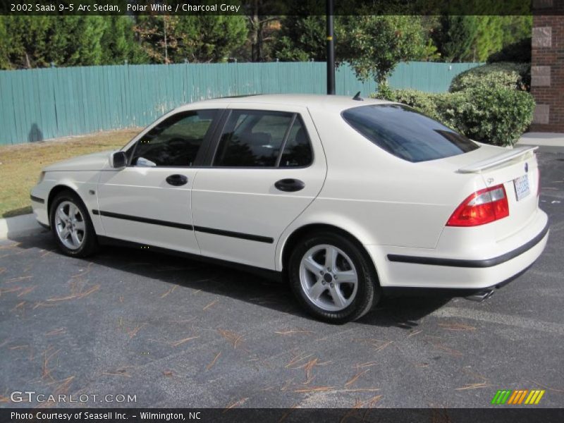 Polar White / Charcoal Grey 2002 Saab 9-5 Arc Sedan