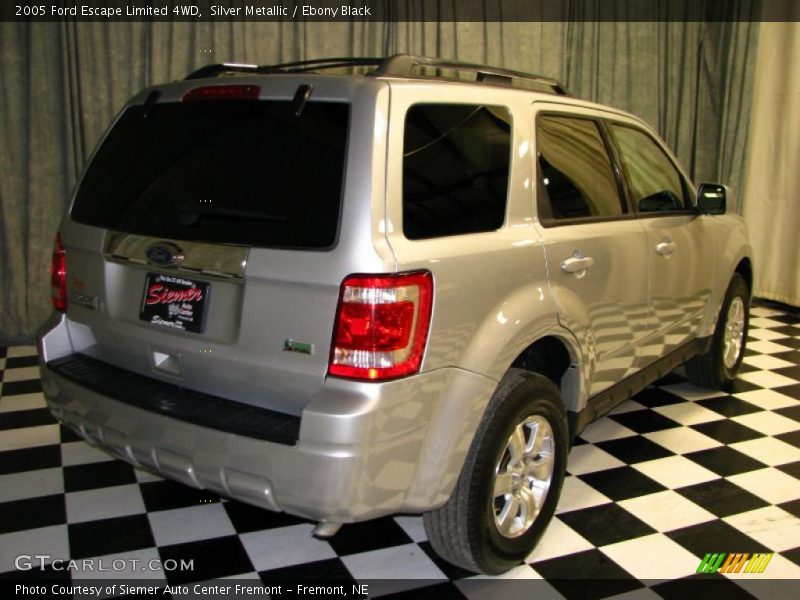 Silver Metallic / Ebony Black 2005 Ford Escape Limited 4WD