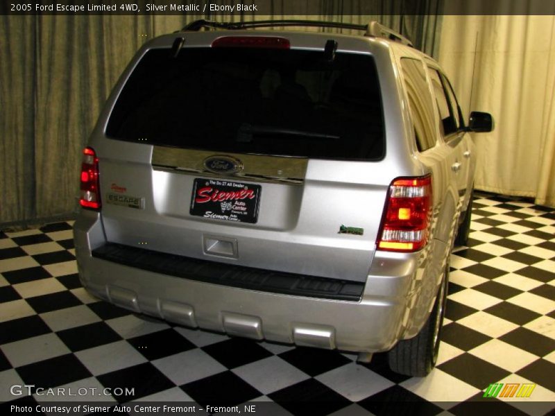 Silver Metallic / Ebony Black 2005 Ford Escape Limited 4WD