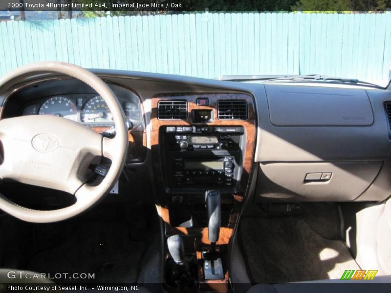 Imperial Jade Mica / Oak 2000 Toyota 4Runner Limited 4x4
