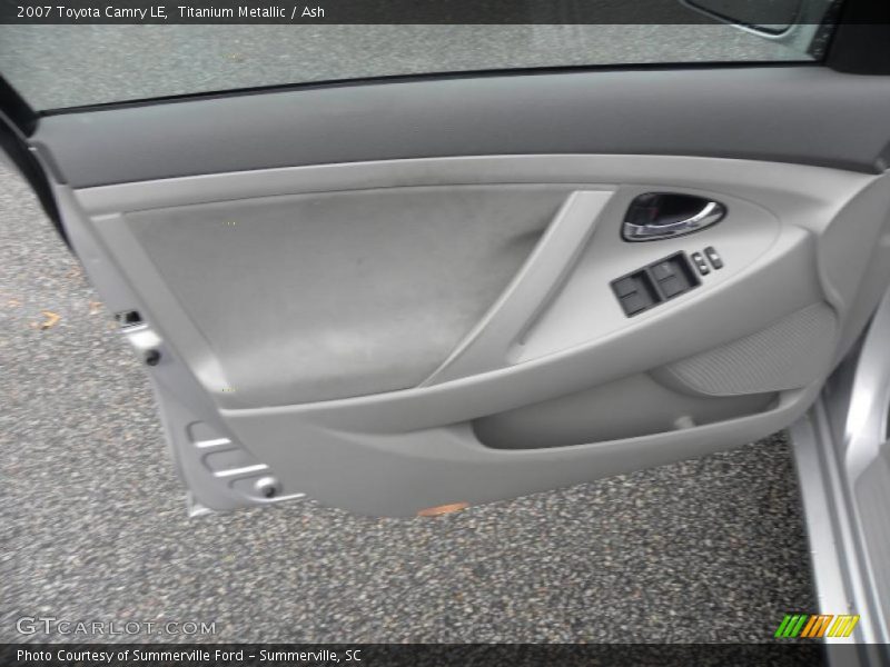Titanium Metallic / Ash 2007 Toyota Camry LE