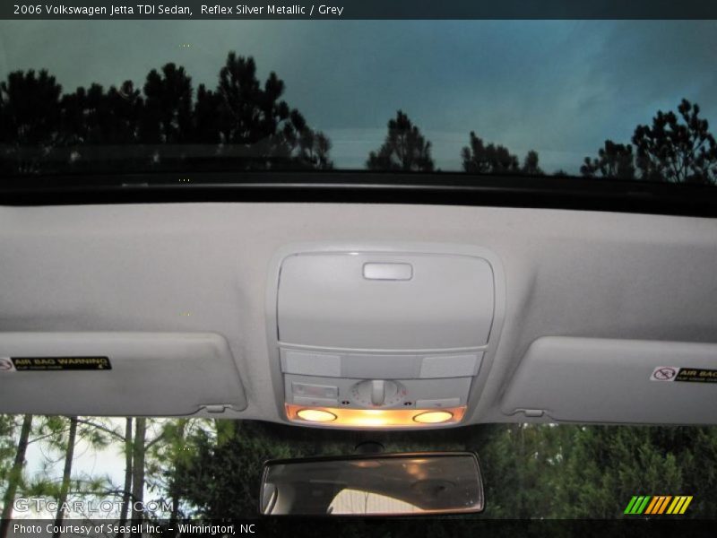 Reflex Silver Metallic / Grey 2006 Volkswagen Jetta TDI Sedan