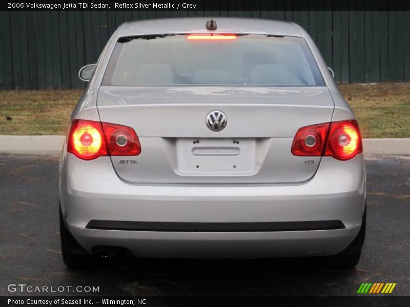 Reflex Silver Metallic / Grey 2006 Volkswagen Jetta TDI Sedan