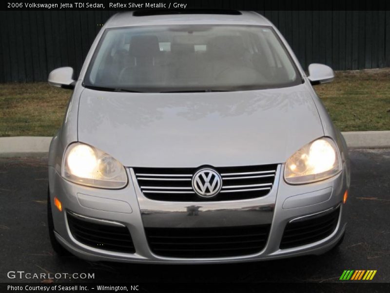 Reflex Silver Metallic / Grey 2006 Volkswagen Jetta TDI Sedan
