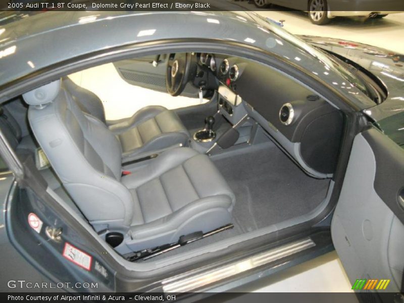  2005 TT 1.8T Coupe Ebony Black Interior