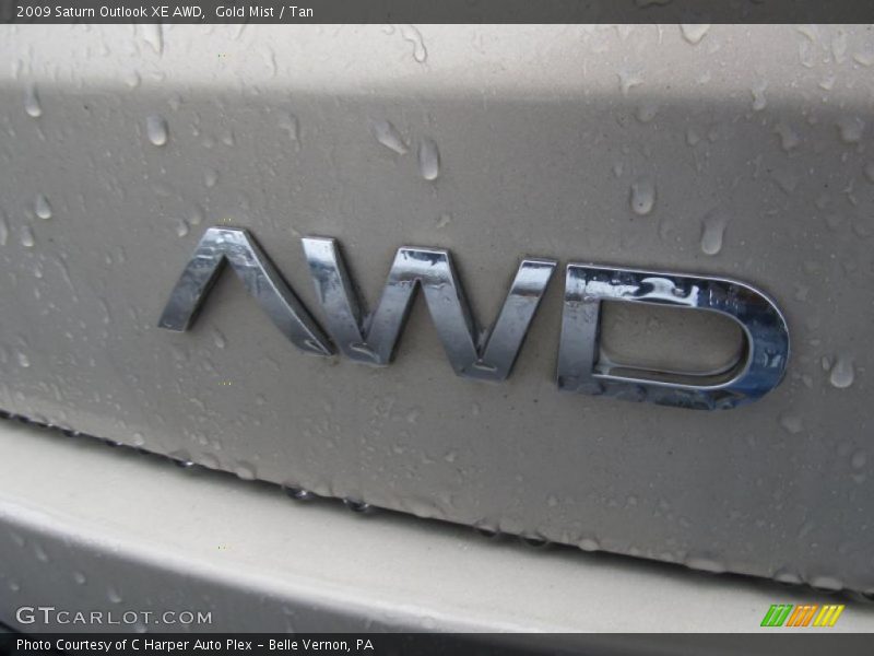  2009 Outlook XE AWD Logo