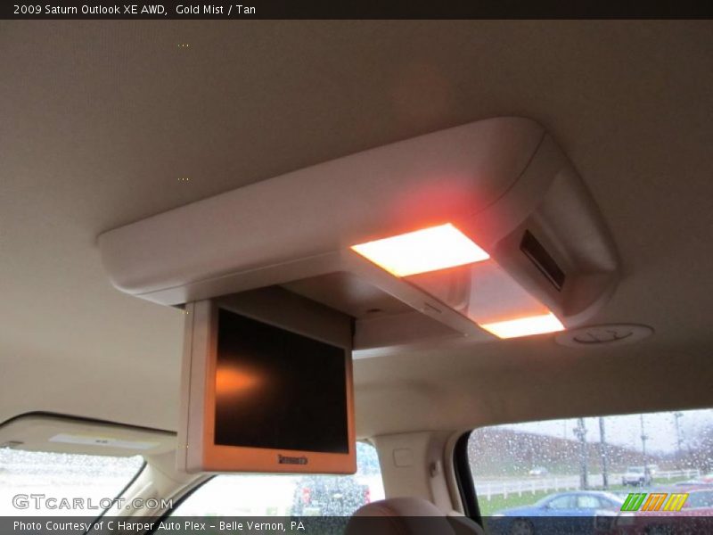 Gold Mist / Tan 2009 Saturn Outlook XE AWD