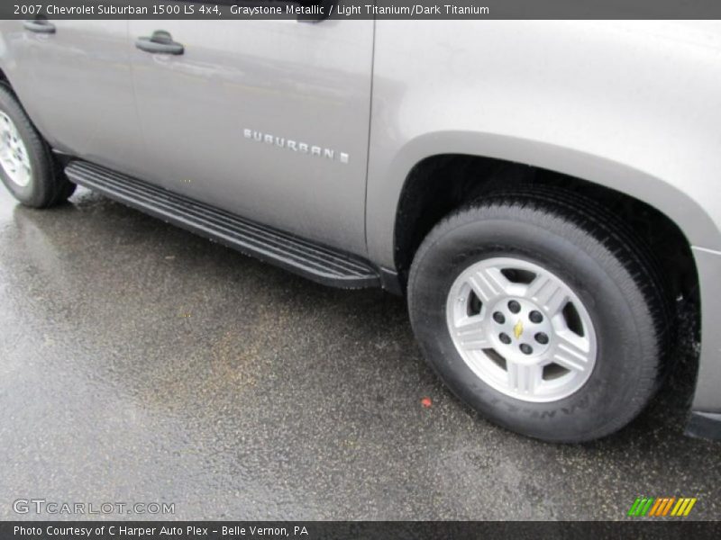 Graystone Metallic / Light Titanium/Dark Titanium 2007 Chevrolet Suburban 1500 LS 4x4