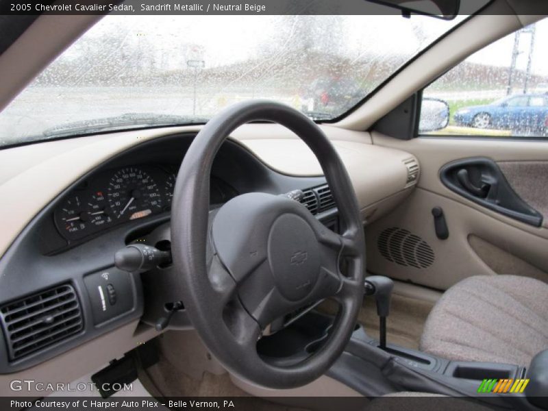 Sandrift Metallic / Neutral Beige 2005 Chevrolet Cavalier Sedan