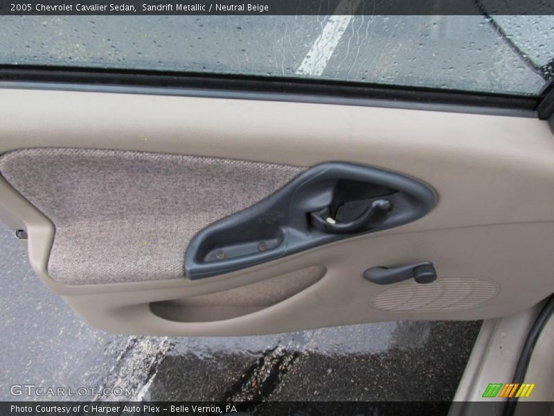Sandrift Metallic / Neutral Beige 2005 Chevrolet Cavalier Sedan