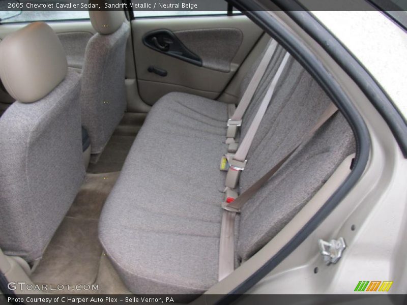 Sandrift Metallic / Neutral Beige 2005 Chevrolet Cavalier Sedan
