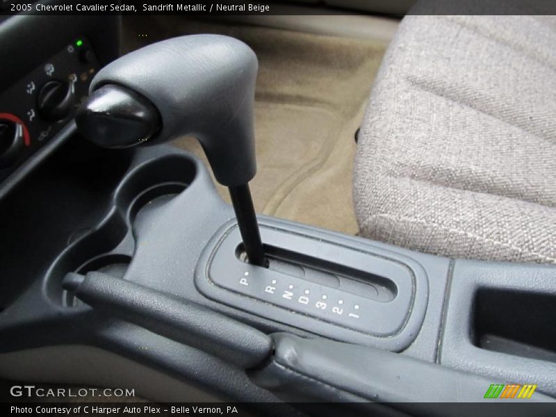 Sandrift Metallic / Neutral Beige 2005 Chevrolet Cavalier Sedan