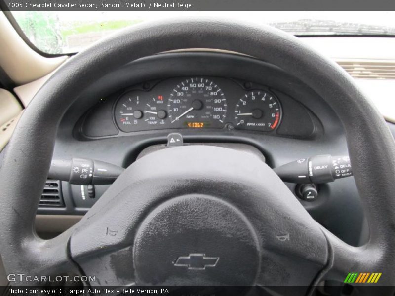 Sandrift Metallic / Neutral Beige 2005 Chevrolet Cavalier Sedan