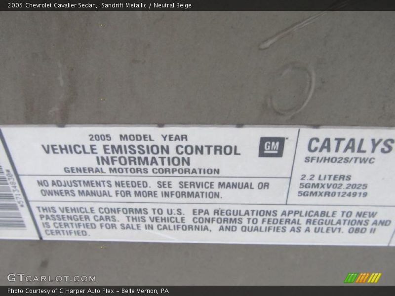 Sandrift Metallic / Neutral Beige 2005 Chevrolet Cavalier Sedan