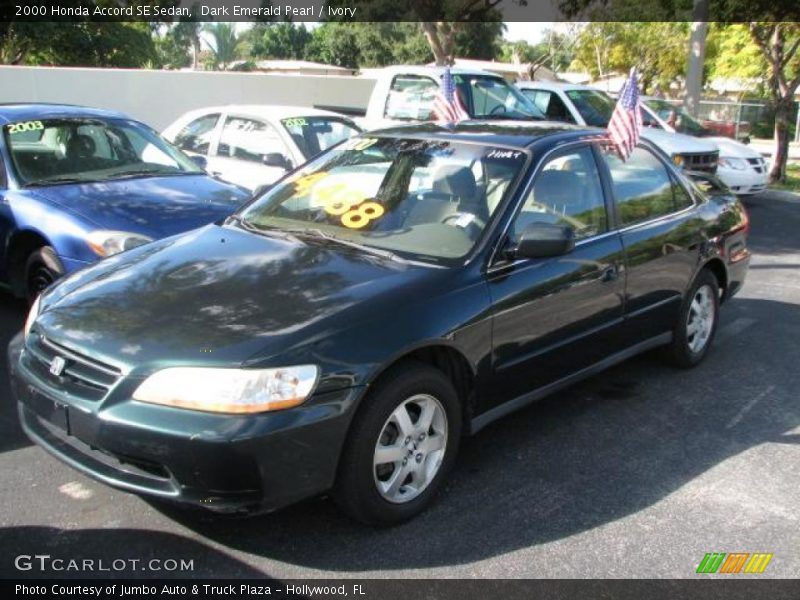 Dark Emerald Pearl / Ivory 2000 Honda Accord SE Sedan