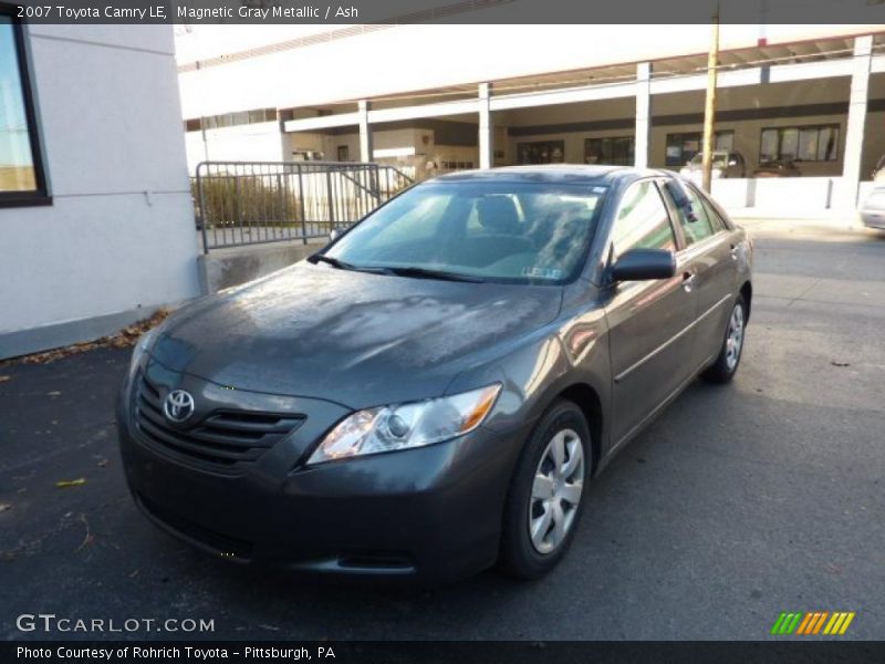Magnetic Gray Metallic / Ash 2007 Toyota Camry LE