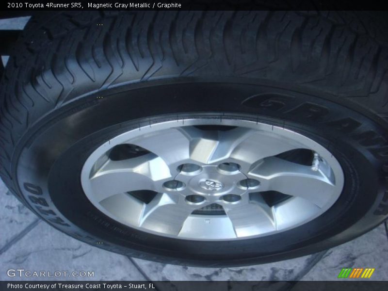 Magnetic Gray Metallic / Graphite 2010 Toyota 4Runner SR5
