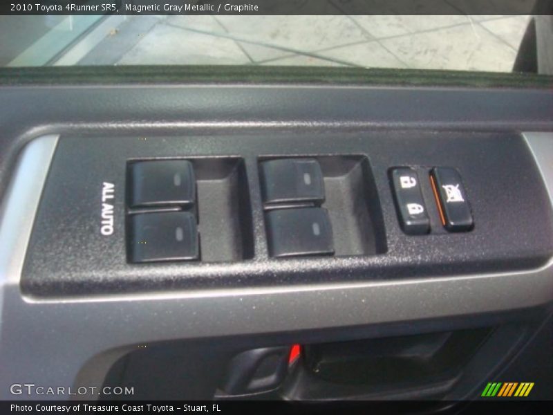 Magnetic Gray Metallic / Graphite 2010 Toyota 4Runner SR5