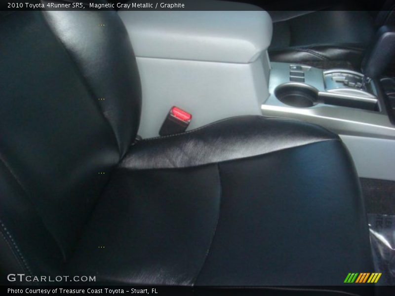 Magnetic Gray Metallic / Graphite 2010 Toyota 4Runner SR5