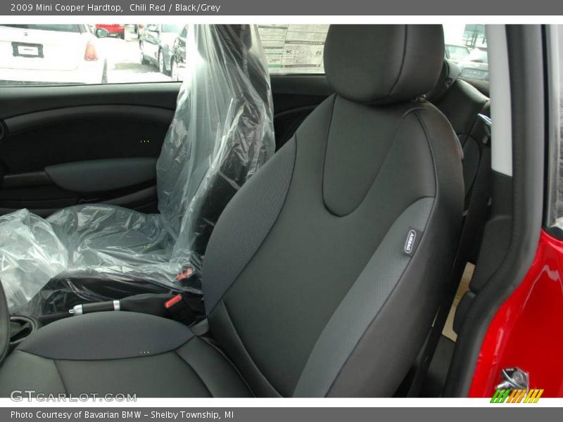Chili Red / Black/Grey 2009 Mini Cooper Hardtop