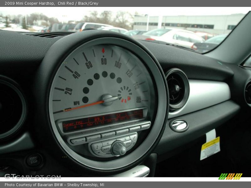 Chili Red / Black/Grey 2009 Mini Cooper Hardtop