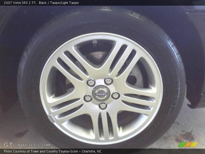 Black / Taupe/Light Taupe 2007 Volvo S60 2.5T