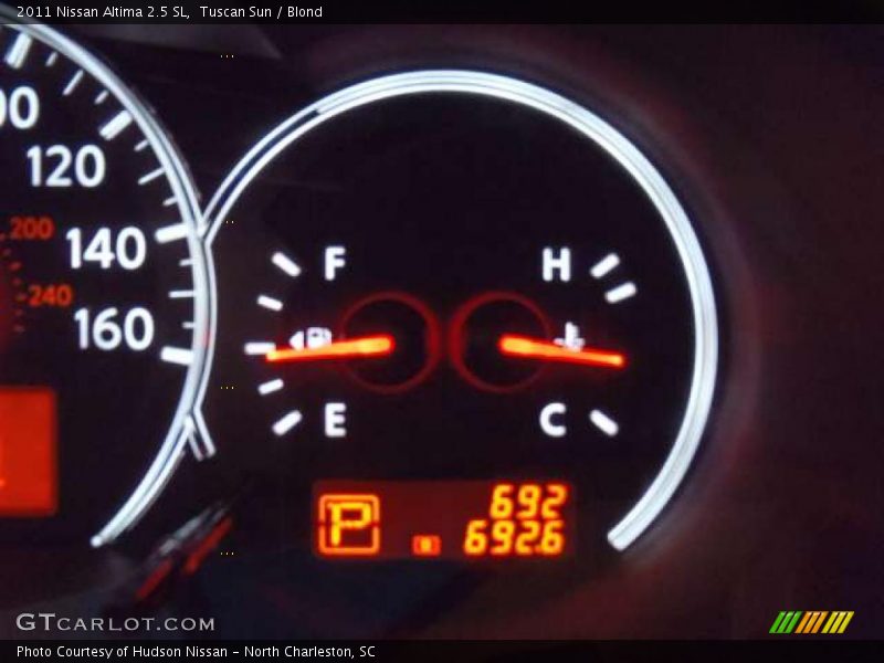 Tuscan Sun / Blond 2011 Nissan Altima 2.5 SL