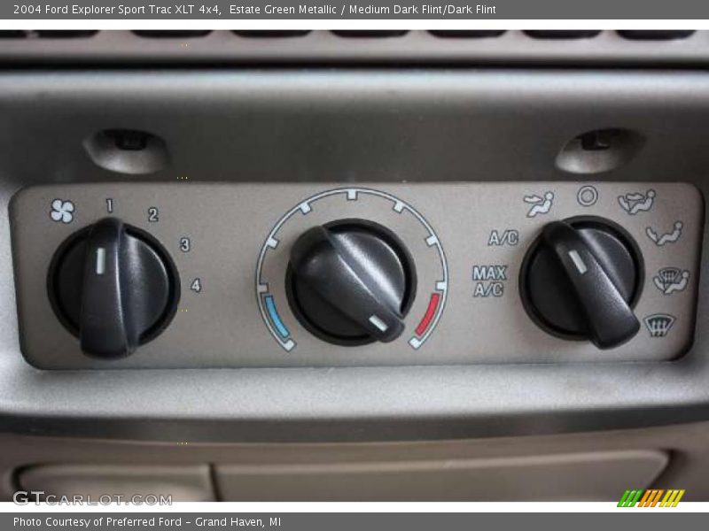Estate Green Metallic / Medium Dark Flint/Dark Flint 2004 Ford Explorer Sport Trac XLT 4x4