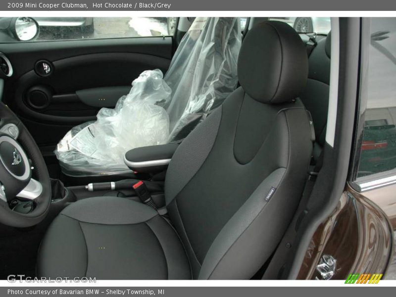 Hot Chocolate / Black/Grey 2009 Mini Cooper Clubman