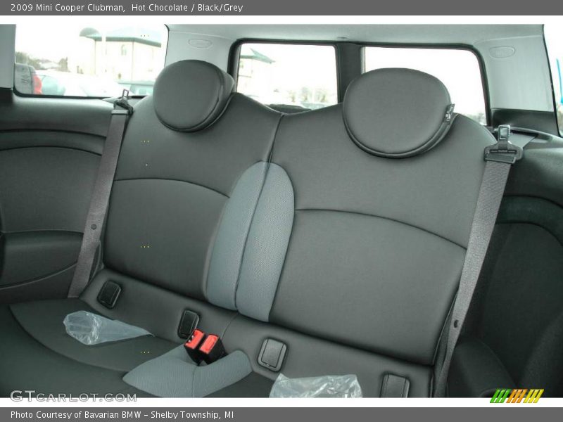 Hot Chocolate / Black/Grey 2009 Mini Cooper Clubman