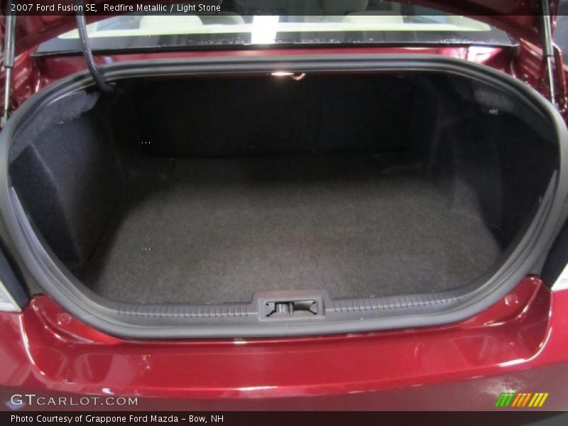 Redfire Metallic / Light Stone 2007 Ford Fusion SE