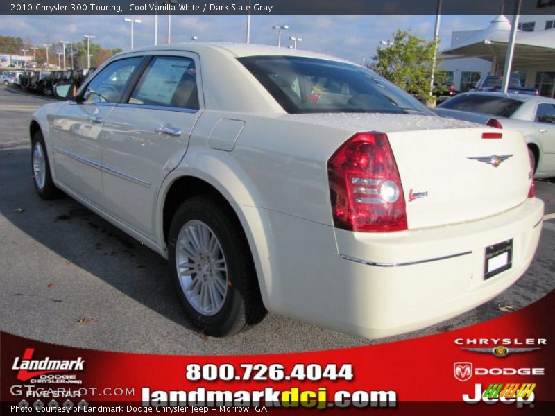 Cool Vanilla White / Dark Slate Gray 2010 Chrysler 300 Touring