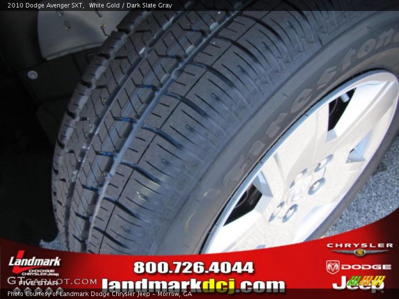 White Gold / Dark Slate Gray 2010 Dodge Avenger SXT